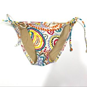 Victoria’s Secrets Bikini Bottoms